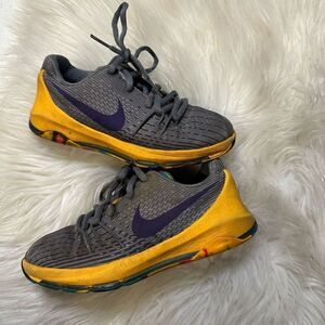 Nike girls gray sneakers size 11.5